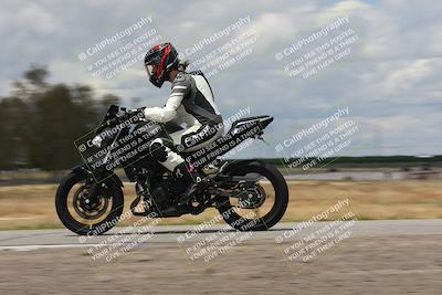 media/Apr-26-2024-TrackDaz (Fri) [[c4b677d280]]/C Group/140pm (Wheelie Bump)/